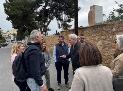 Νέα αυτοψία του Δημάρχου Ηρακλείου στο 16ο Δημοτικό Σχολείο Ηρακλείου για την κατασκευή προαύλιου χώρου