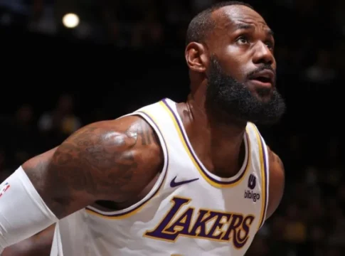 Ο Λεμπρόν Τζέιμς έφτασε τις 1.000 νίκες στη regular season και κυνηγάει το ρεκόρ του Τζαμπάρ