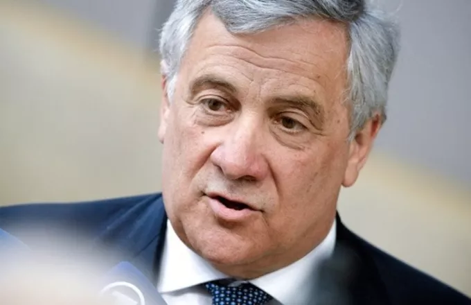 «Όχι σε ένα αμυντικό σχέδιο της Ευρώπης, βιαστικό και άνευ λογικής», δήλωσε ο Ιταλός ΥΠΟΙΚ - Αντίθετη γνώμη έχει ο ΥΠΕΞ