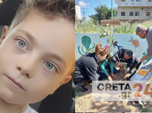 Ρέθυμνο | Μικροί μαθητές φύτεψαν δέντρα για τον Μιχαήλ-Αλέξανδρο που έφυγε νωρίς