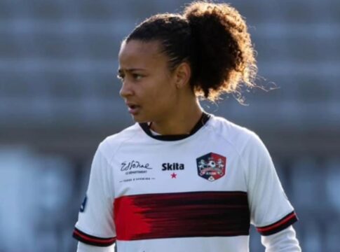 Σάλος στο γαλλικό ποδόσφαιρο: «Η ομοφυλοφιλία είναι αμαρτία, να ξεφύγουν από αυτό», είπε 20χρονη παίκτρια ποδοσφαίρου