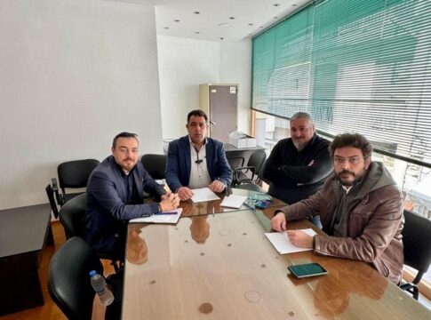 Συνάντηση Φραγκίσκου Παρασύρη με το Δ.Σ. του Εμπορικού Συλλόγου Ηρακλείου