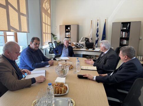 Συνάντηση του Δημάρχου Ηρακλείου με τον Πρόεδρο του Επιμελητηρίου