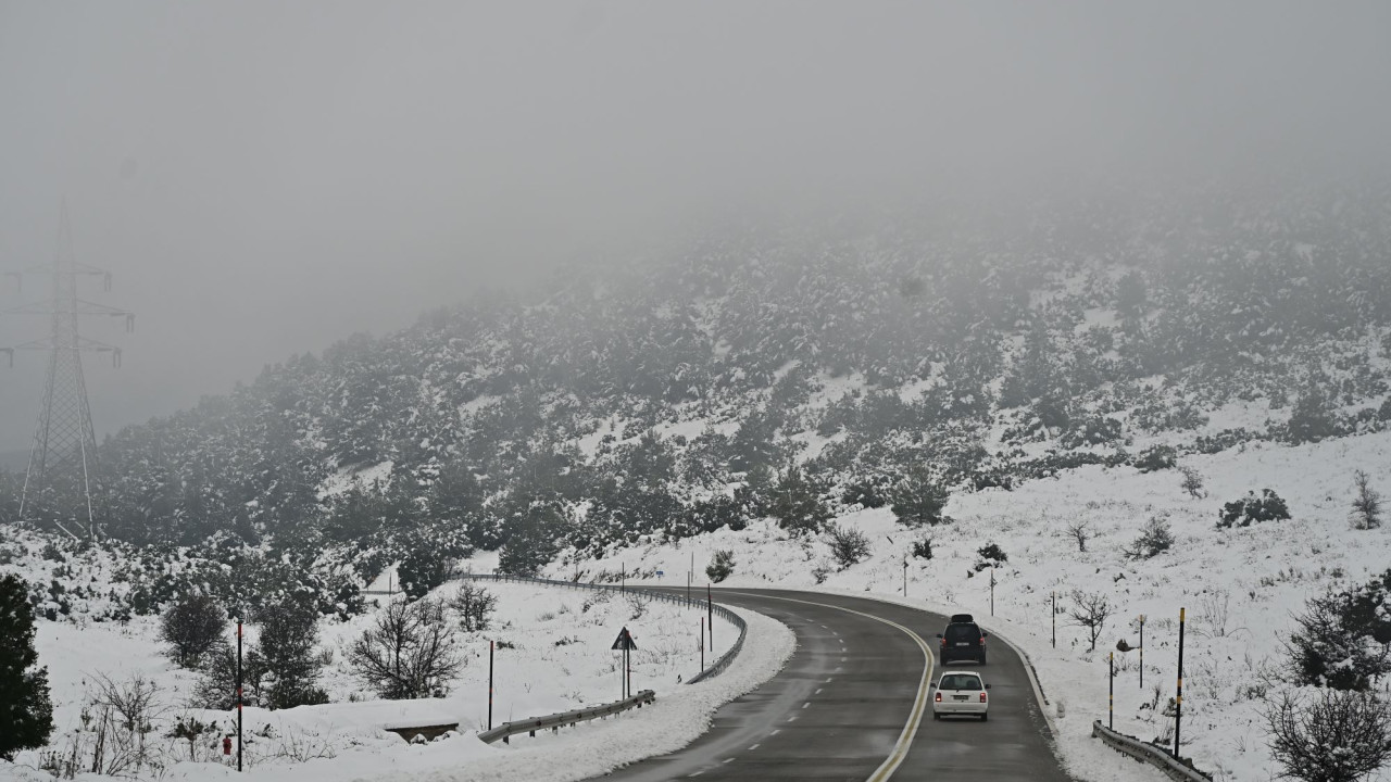 Θεσσαλονίκη: Χιόνια στα ορεινά