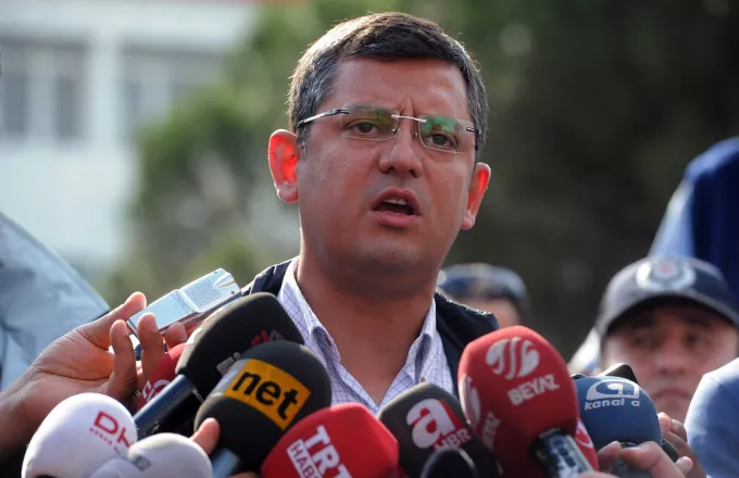 Οζγκιούρ Οζέλ