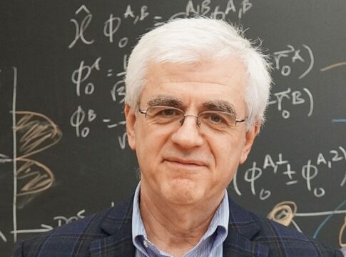 Αναγόρευση του καθηγητή του Harvard Ευθύμιου Καξίρα σε Επίτιμο Καθηγητή του Τμήματος Φυσικής του Πανεπιστημίου Κρήτης