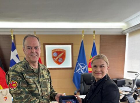 Επισκέψεις και ανταλλαγή ευχών της Σέβης Βολουδάκη με στελέχη των Ενόπλων Δυνάμεων, των Σωμάτων Ασφαλείας και κοινωνικών φορέων