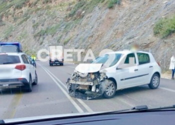 Ηράκλειο | Σφοδρή σύγκρουση οχημάτων – Δύο γυναίκες στο νοσοκομείο