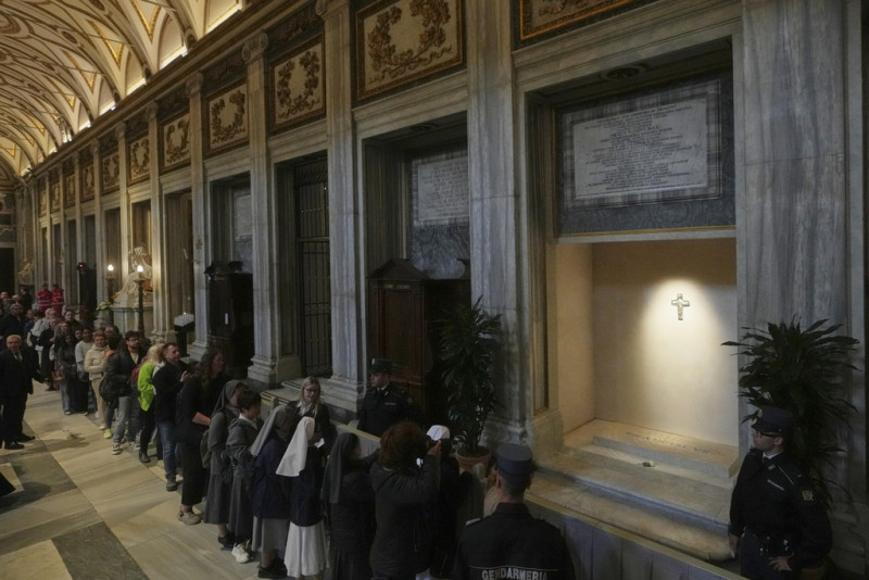 Faithful line up to pay their respects to the tomb of Pope Francis inside St. Mary Major Basilica in Rome