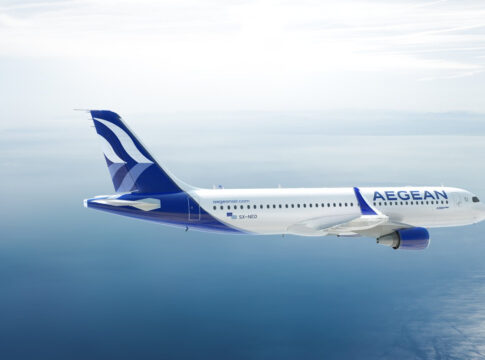 Με αεροσκάφη της AEGEAN και της Olympic Air το Άγιο Φως σε διάφορες περιοχές της Ελλάδας – Tι ώρα φτάνει στα Χανιά