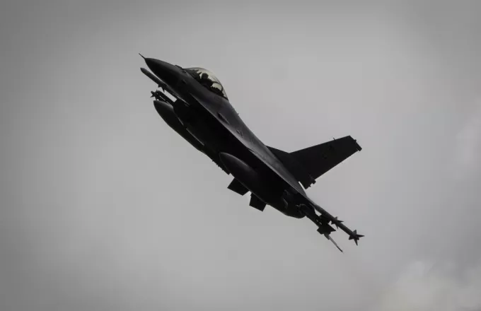 F-16