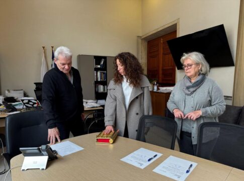 Ορκωμοσία νέας μόνιμης υπαλλήλου στο Δήμο Ηρακλείου