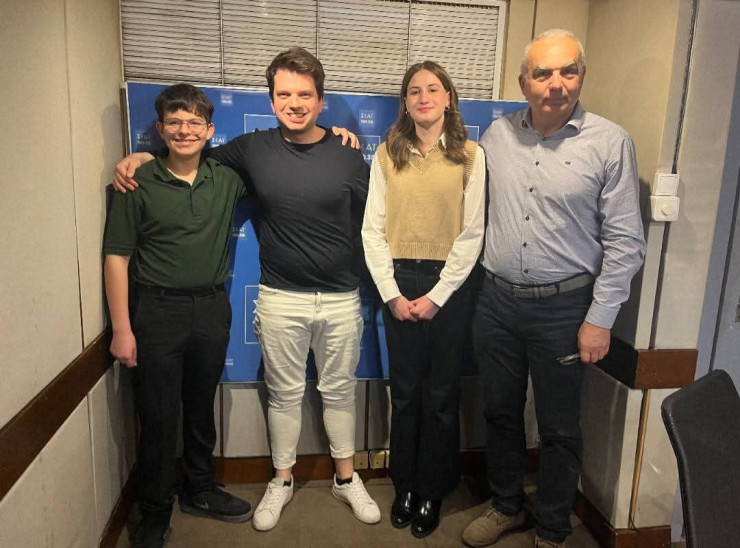 Όταν η Βία Χτυπά την Εφηβεία