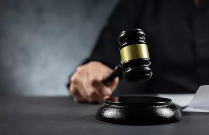 Ρωσία: Σε φυλάκιση πεντέμισι ετών καταδικάστηκαν 4 δημοσιογράφοι για συνεργασία με οργάνωση του Ναβάλνι