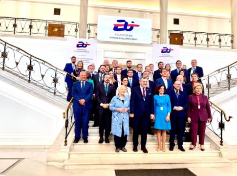 Στη Βαρσοβία στη Συνδιάσκεψη για το Κλίμα και την Ενέργεια ο Φραγκίσκος Παρασύρης