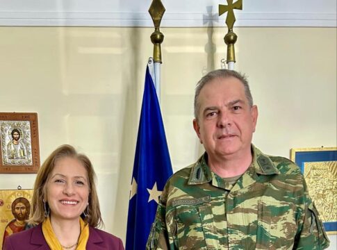 Συνάντηση της Γραμματέως Αποκεντρωμένης Διοίκησης Κρήτης με τον νέο Διοικητή της 44ης Στρατιωτικής Διοίκησης ΤΑΛΩΣ