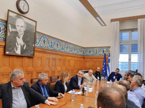 Συνάντηση της Κοινοβουλευτικής Ομάδας του ΠΑΣΟΚ με εκπροσώπους του Πανελλήνιου Δικτύου Παράκτιων Αλιευτικών Συλλόγων