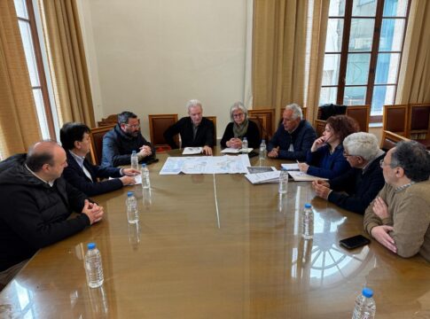 Συνάντηση του Δημάρχου Ηρακλείου με τη διεύθυνση του Μουσικού Σχολείου Ηρακλείου