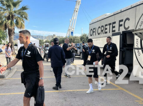 Αντίστροφη μέτρηση για τον τελικό – Με παλμό οι ασπρόμαυρες κερκίδες στο ΟΑΚΑ