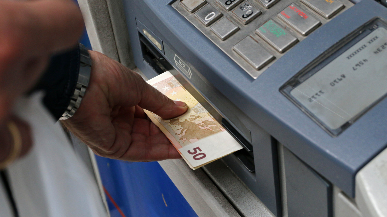 Απόπειρα ληστείας μπροστα σε ΑΤΜ, στη Θεσσαλονίκη