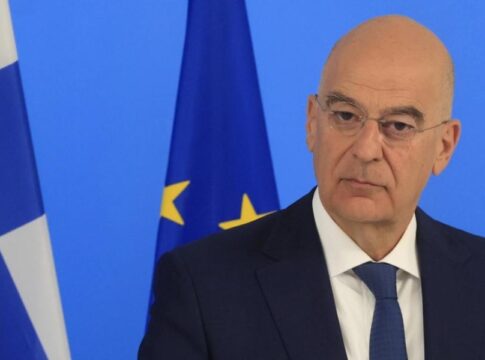 Δένδιας: Ο σμηναγός Ηλιάκης έπεσε υπέρ πατρίδος – «Αθάνατος»