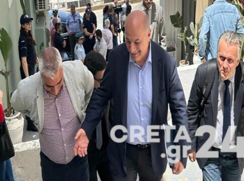 «Είμαστε ενώπιον πολύ θετικών εξελίξεων για το Λασίθι» – Στον Άγιο Νικόλαο πολυπληθές κυβερνητικό κλιμάκιο