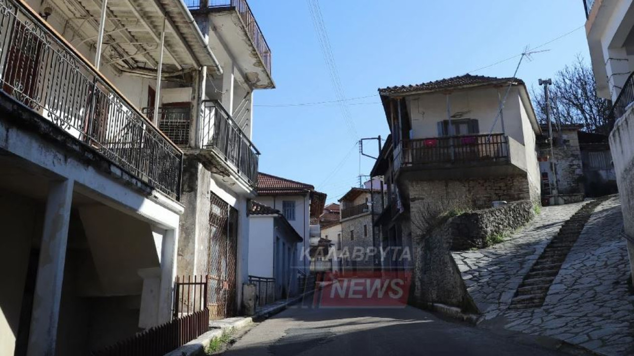Ένοπλη ληστεία με καλάσνικοφ σε ΕΛΤΑ στα Καλάβρυτα
