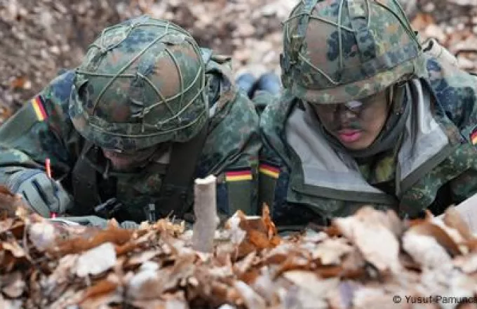 Γερμανοί στρατιώτες σε άσκηση