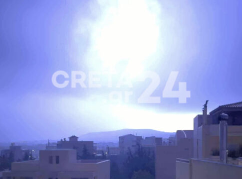 Ηράκλειο: Αστραπές και κεραυνοί έκαναν τη νύχτα μέρα (εικόνες)