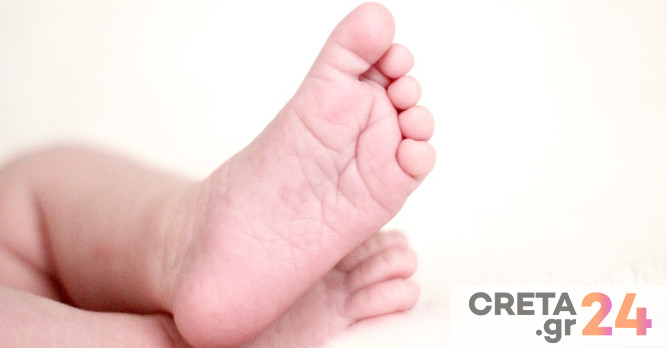 Κρήτη: Ναυαγοσώστης έσωσε παιδί ενός έτους που έπαθε επιληπτική κρίση και πνίγηκε ενώ έτρωγε