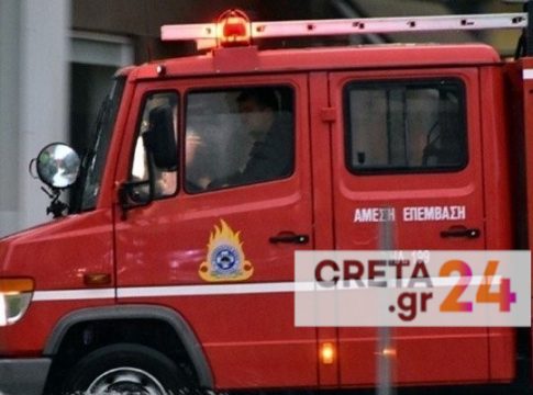 Κρήτη: Στις φλόγες χωματουργικό μηχάνημα – Καταστράφηκε ολοσχερώς