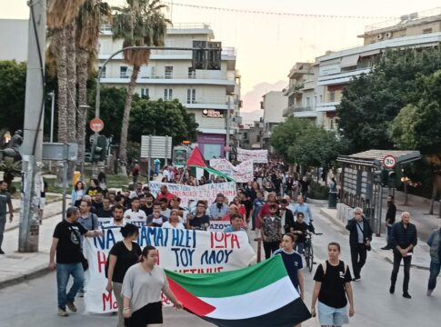 Πλήθος κόσμου στο συλλαλητήριο για την Παλαιστίνη