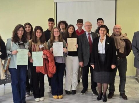 Πρότυπο Γενικό Λύκειο Ηρακλείου: Ένα «φυτώριο» αριστείας στην Κρήτη που πηγαίνει σε πέντε μαθητικές Ολυμπιάδες