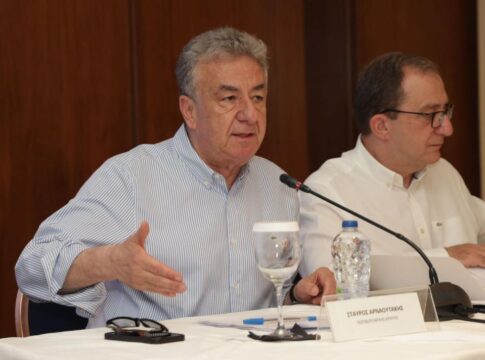 Στ. Αρναουτάκης: «Χειροκροτήσαμε μετά από 35 χρόνια και θα χειροκροτήσουμε ξανά όταν γίνουν πράξη οι προτάσεις μας»