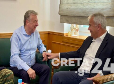 Στο Ηράκλειο για το μεταναστευτικό ο Μάκης Βορίδης