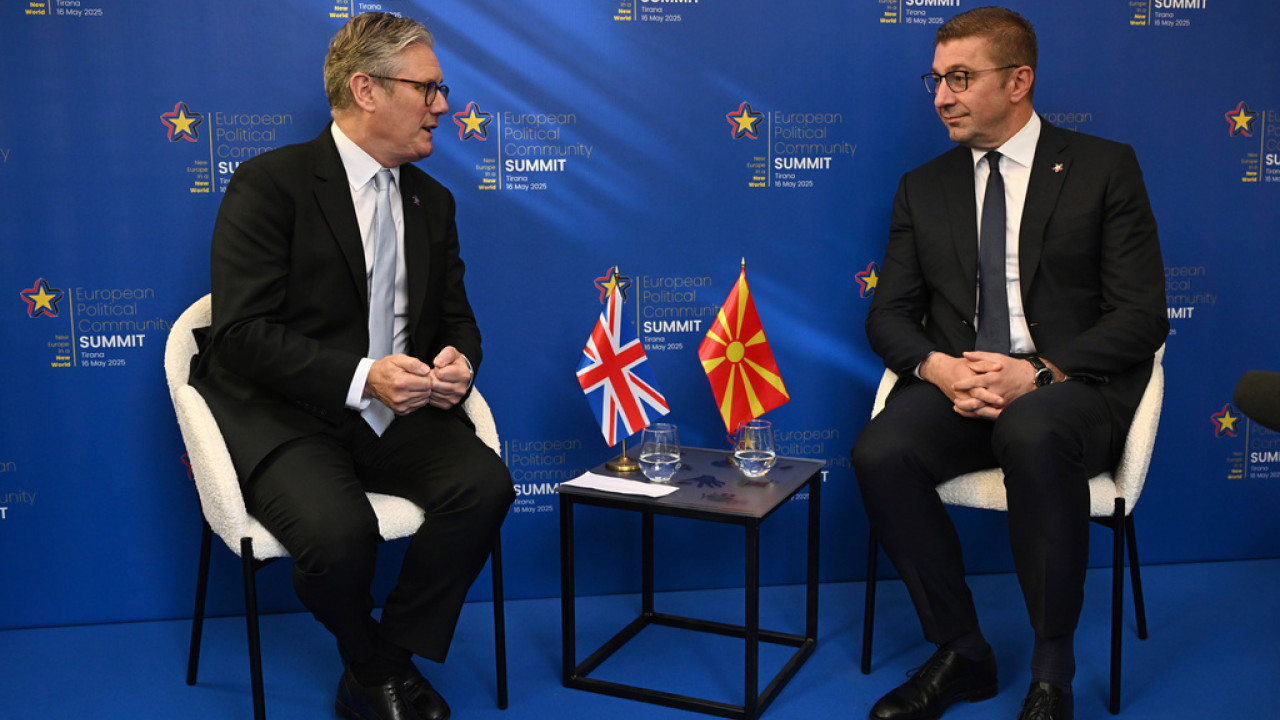 Συμφωνία «στρατηγικής εταιρικής σχέσης» ανακοίνωσαν Βρετανία και Βόρεια Μακεδονία