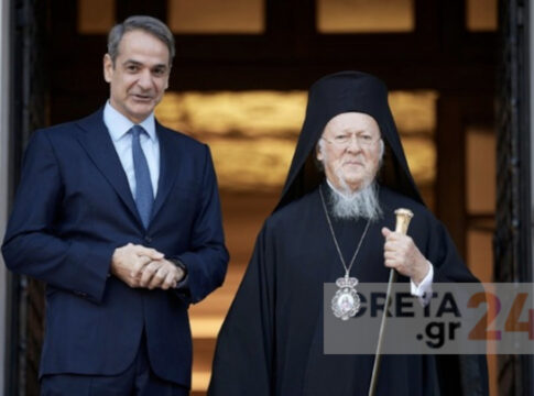 Συνάντηση Μητσοτάκη – Βαρθολομαίου με φόντο την Εκκλησία της Κρήτης