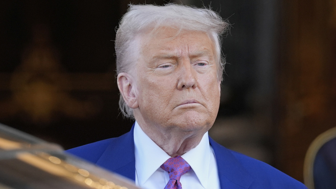 Τα «παραθυράκια» του Νόμου που θα επιτρέψουν στον Τραμπ να συνεχίσει τη δασμολογική του «επίθεση»