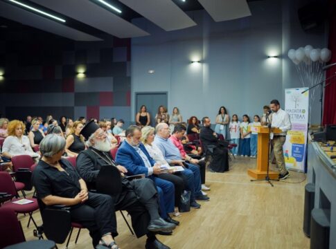 Άνοιξε η αυλαία του Μαθητικού Φεστιβάλ Δήμου Μινώα Πεδιάδας: Γιορτή νεανικής δημιουργικότητας, έκφρασης και πολιτισμού