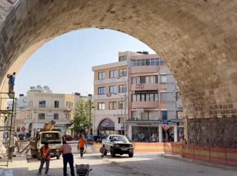 Άνοιξε η Χανιώπορτα για οχήματα και πεζούς