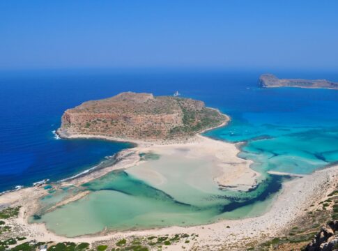 Χωρίς τις αισθήσεις της τουρίστρια που κατέρρευσε κατά την ανάβαση από τον Μπάλο