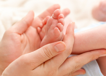 Δεκάδες νέα νοσήματα εντοπίστηκαν στoν Διευρυμένο Νεογνικό Ελεγχο