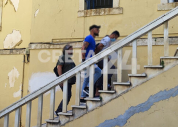 «Φωτογράφιζα τη φύση», είπε ο Αζέρος που κατηγορείται για κατασκοπεία στη Σούδα – Κρίθηκε προφυλακιστέος