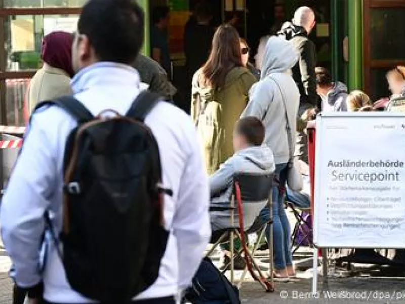 Μετανάστες στη Γερμανία ουρά