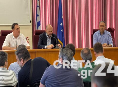 Γιώργος Στασινός από Ηράκλειο: Να βρεθεί άμεσα λύση για τους οικισμούς