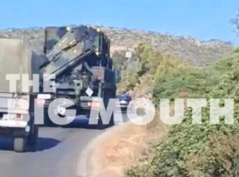 Η έντονη στρατιωτική κινητικότητα στη Σούδα και η προετοιμασία των Patriot (Βίντεο)