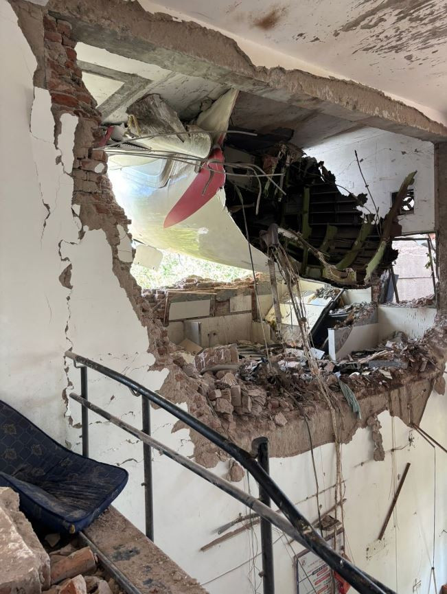 Ινδία - Συντριβή αεροσκάφους