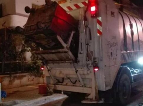 Ηράκλειο: Κινητοποίηση της πυροσβεστικής για φωτιά σε απορριμματοφόρο
