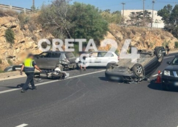 Καραμπόλα με τραυματίες στον ΒΟΑΚ – Εικόνες