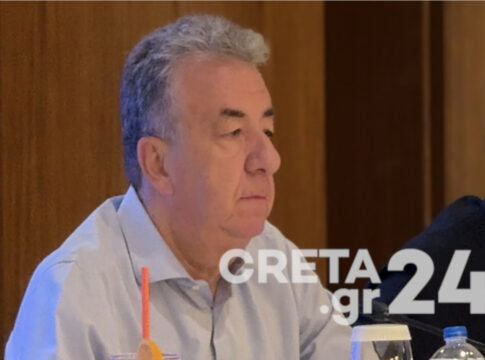 Καταδικάζει την επίθεση σε βάρος του Γ. Αγαπάκη ο Στ. Αρναουτάκης – «Απαράδεκτη ενέργεια εναντίον του θεσμού της Περιφέρειας»